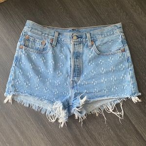 Levi Jean Shorts, Blue Wash w/ Design, Size 29